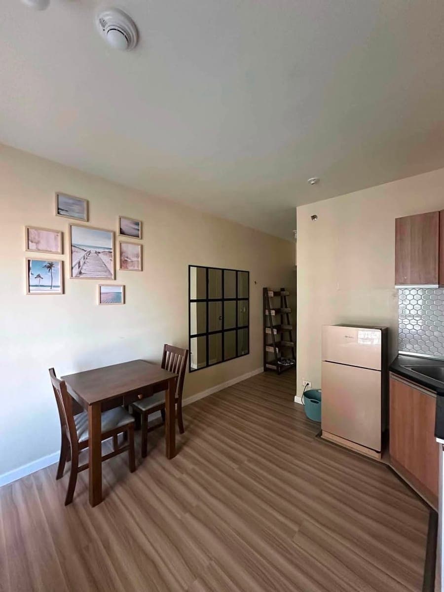 FOR RENT: Studio Unit at Avida Riala Tower 4- 20k/month including dues - photo 2