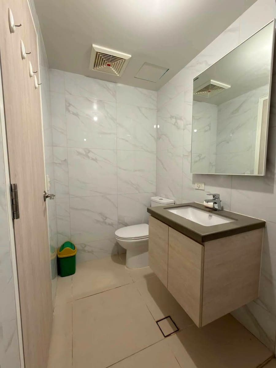 Mandani Bay Condo Unit - Studio Type - photo 5
