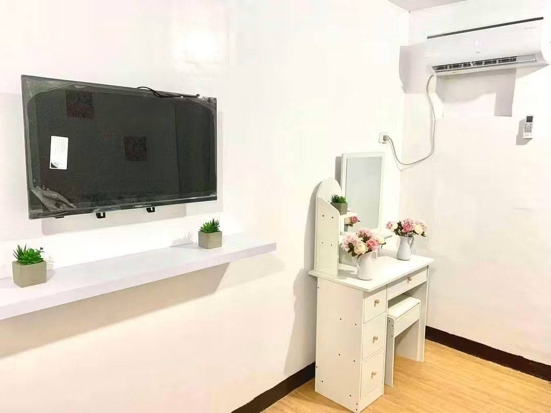 Fully Furnished Studio Condo for Rent – Urban Deca Homes Hernan Cortes, Mandaue - photo 2