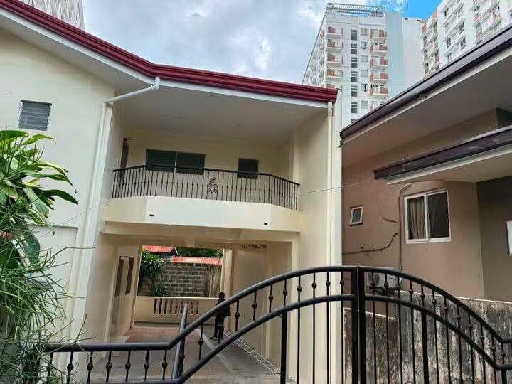 PTPA🏡 4 BEDROOM HOUSE FOR RENT | GUADALUPE, CEBU CITY ✨ - photo 1
