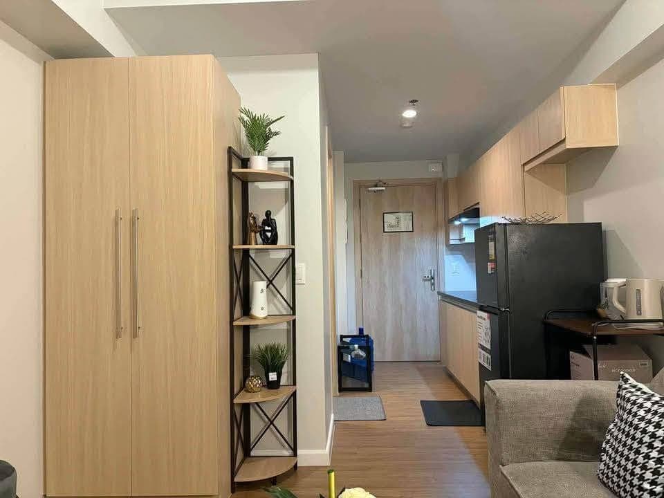 FOR RENT: Fully Furnished Studio Unit at Solinea - photo 2
