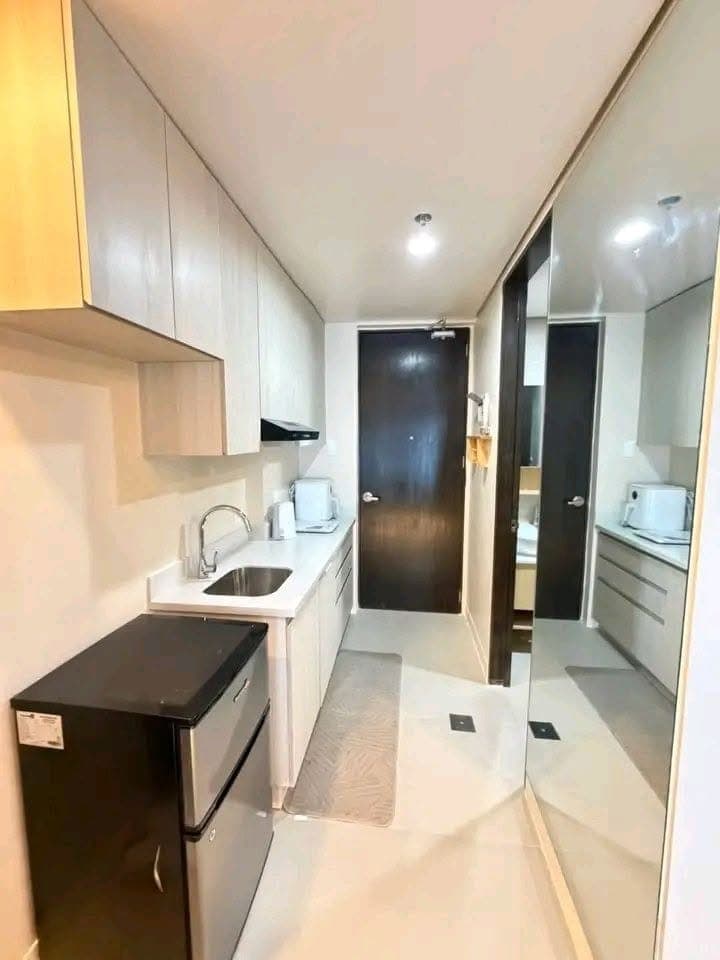 OPEN to agents, no need to PM| Brand New Studio with balcony for Rent at One Astra Place - photo 2