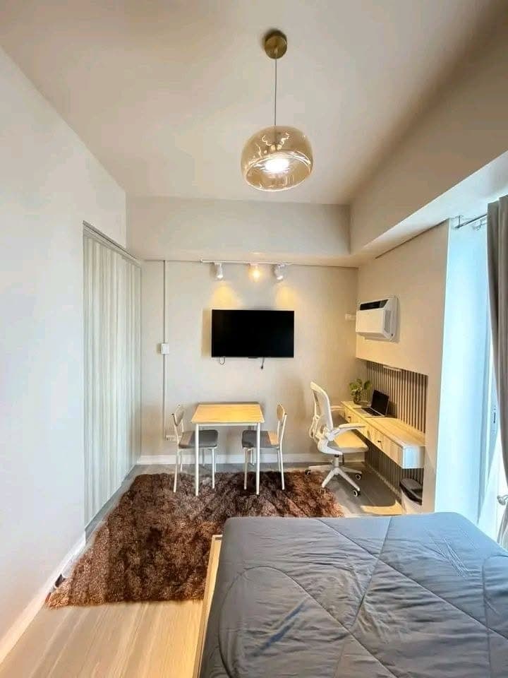 OPEN to agents, no need to PM| Brand New Studio with balcony for Rent at One Astra Place - photo 3