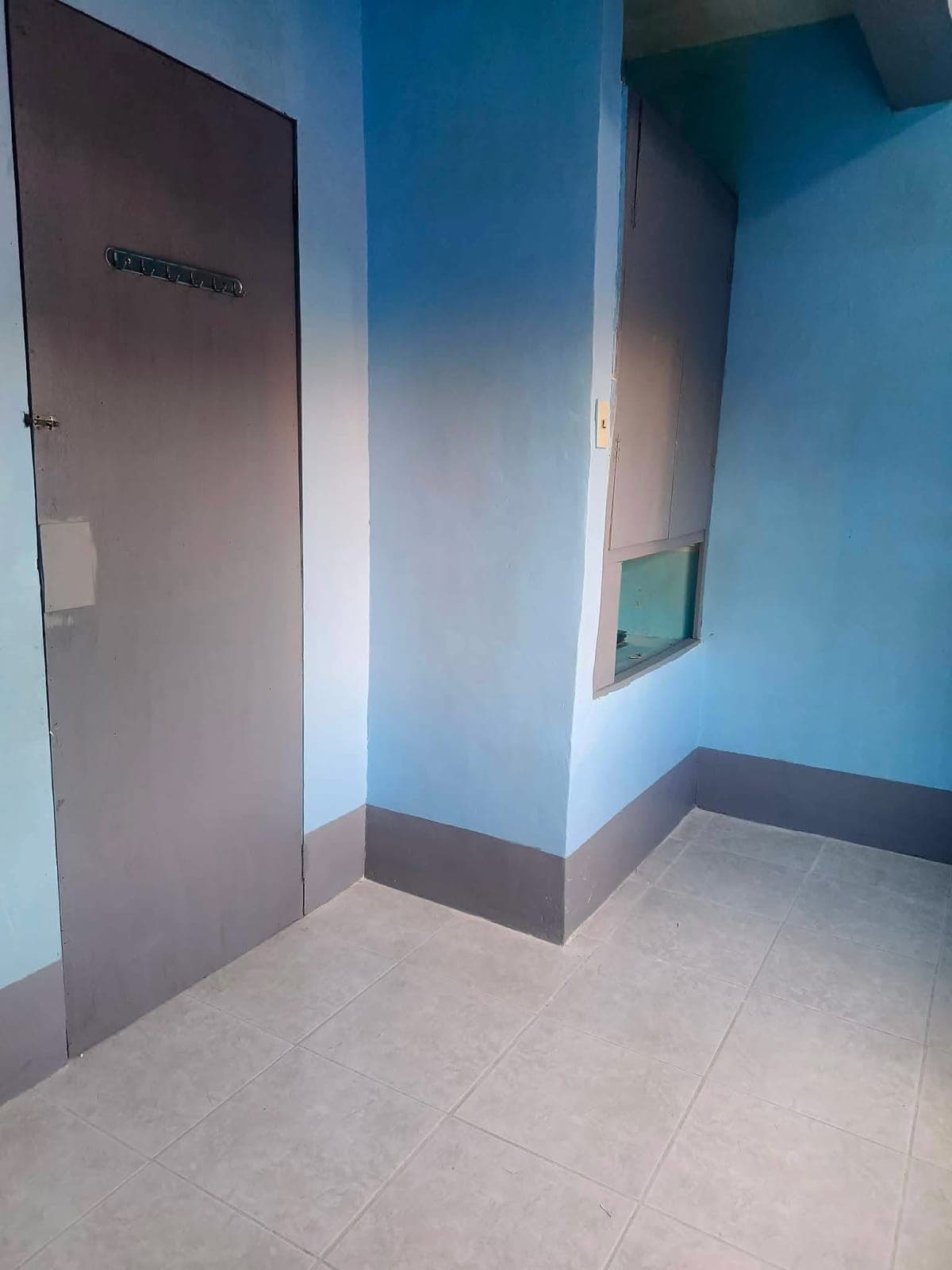 HOUSE FOR RENT - photo 1