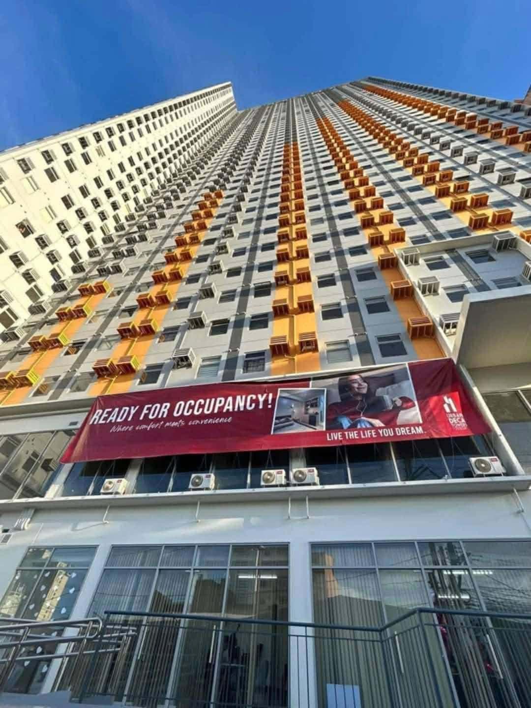 For Rent Studio Unit (Residential or Office) - photo 2