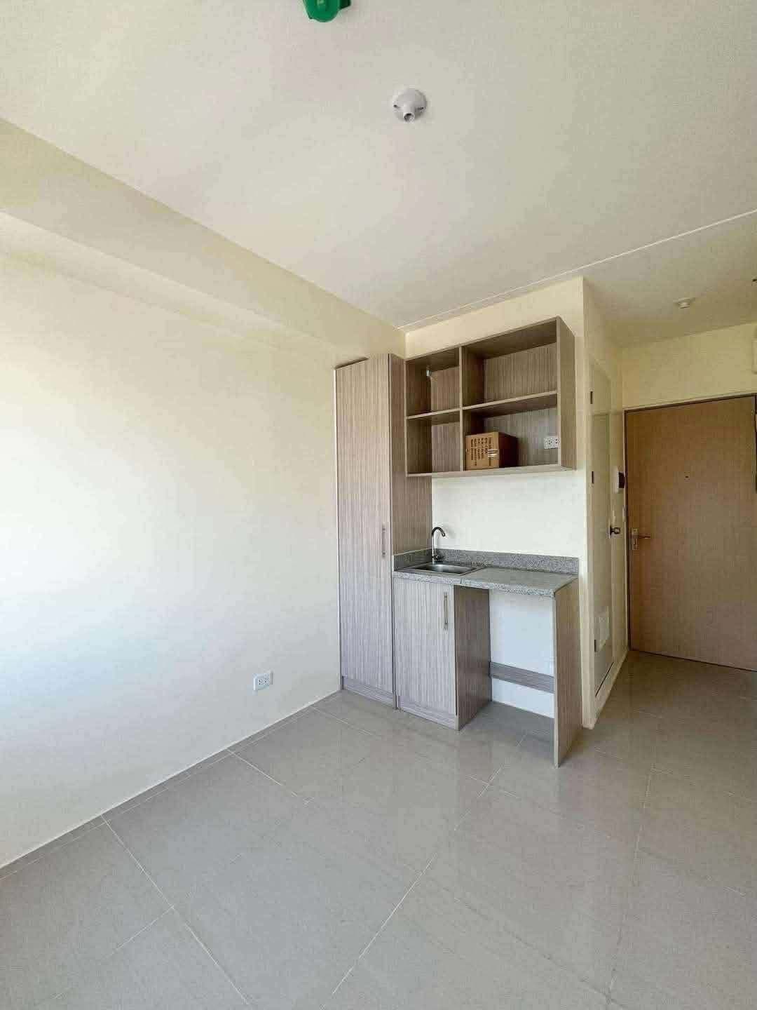 For Rent Studio Unit (Residential or Office) - photo 5