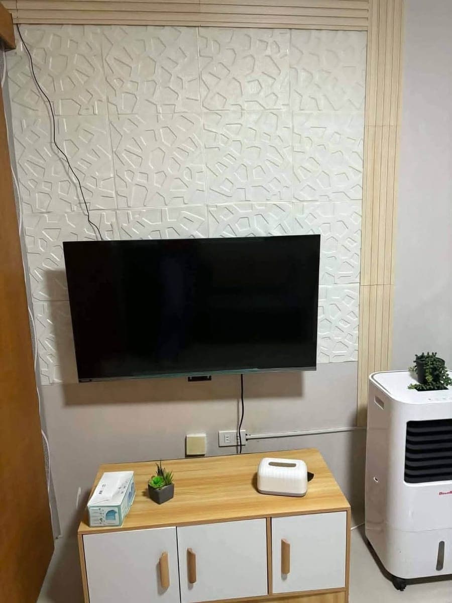 🏢✨ FOR RENT – FULLY FURNISHED 1BR CONDO - photo 2