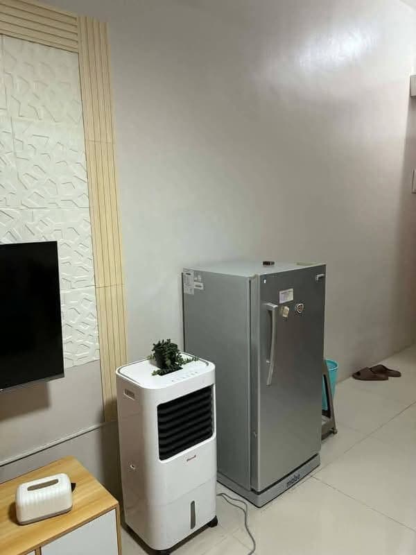 🏢✨ FOR RENT – FULLY FURNISHED 1BR CONDO - photo 4