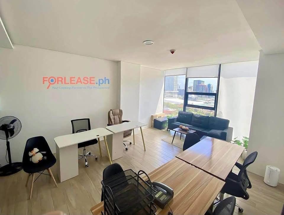 𝗙𝗢𝗥 𝗟𝗘𝗔𝗦𝗘: 30𝗦𝗤𝗠 𝗢𝗙𝗙𝗜𝗖𝗘 𝗦𝗣𝗔𝗖𝗘 𝗡𝗘𝗔𝗥 𝗖𝗘𝗕𝗨 𝗜𝗧 𝗣𝗔𝗥𝗞 - photo 1