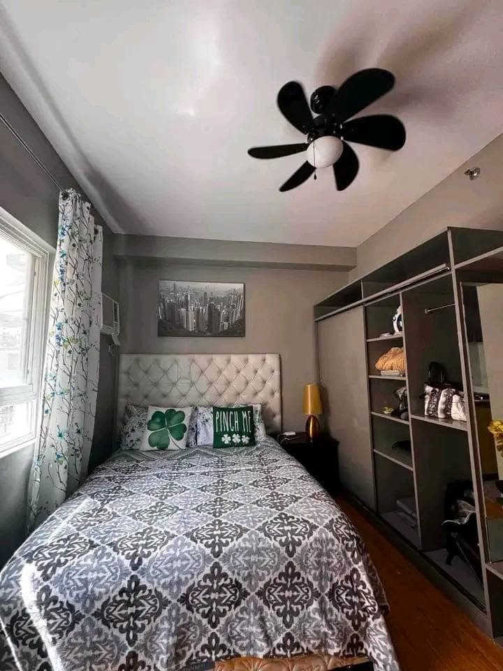 For rent! Studio unit at 17K includes condo dues and WiFi - photo 3