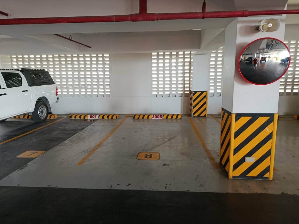 Marco Polo Tower 1 Parking For Rent - photo 3