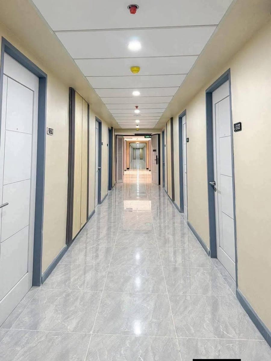 Bare Unit/Finished Studio Unit at J Tower Residences – Mandaue City for ₱15,000 only | 10th Floor Mountain View - photo 2