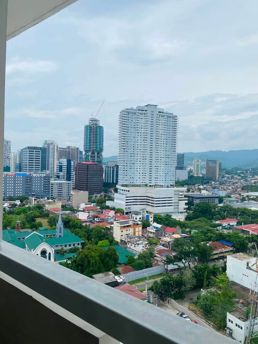 4 MONTHS MINIMUM RENTAL‼️ - photo 5