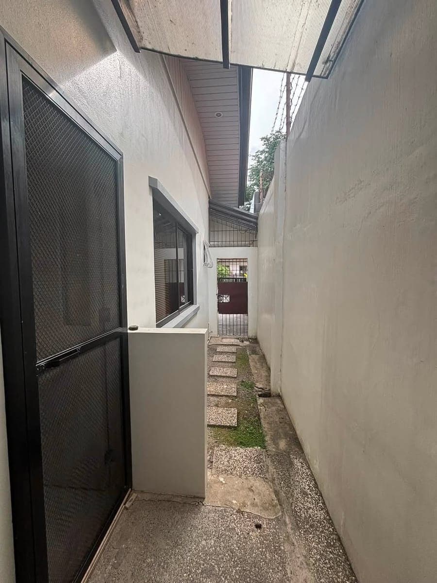 🏠SPACIOUS 2 BEDROOMS HOUSE FOR RENT CABANCALAN MANDAUE CITY WITH GARDEN - photo 5