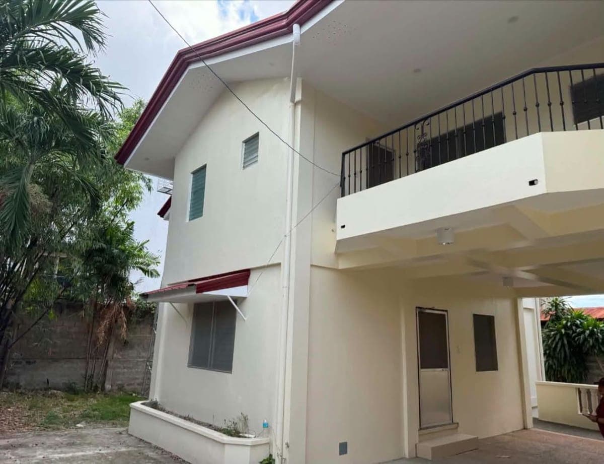 Single Detached 2 storey house inside a subd in Brgy Guadalupe Cebu city ❗️ - photo 3