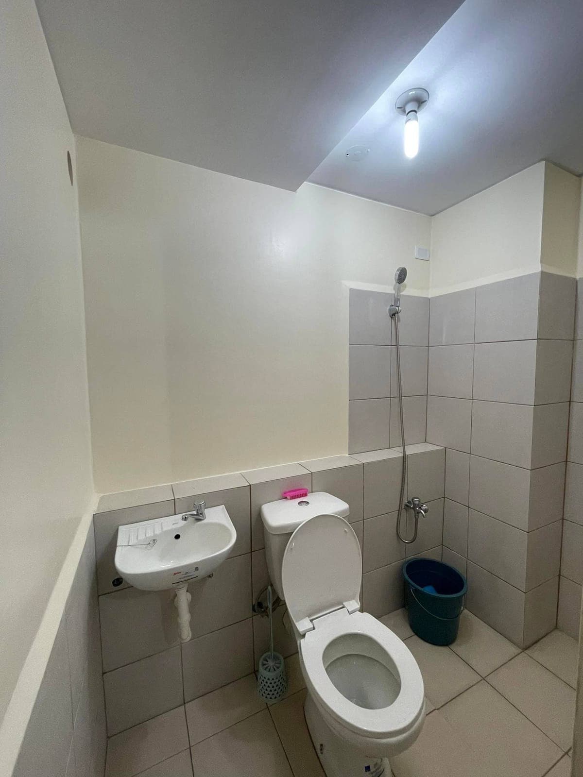 Available Male and Female bed spacer - photo 2