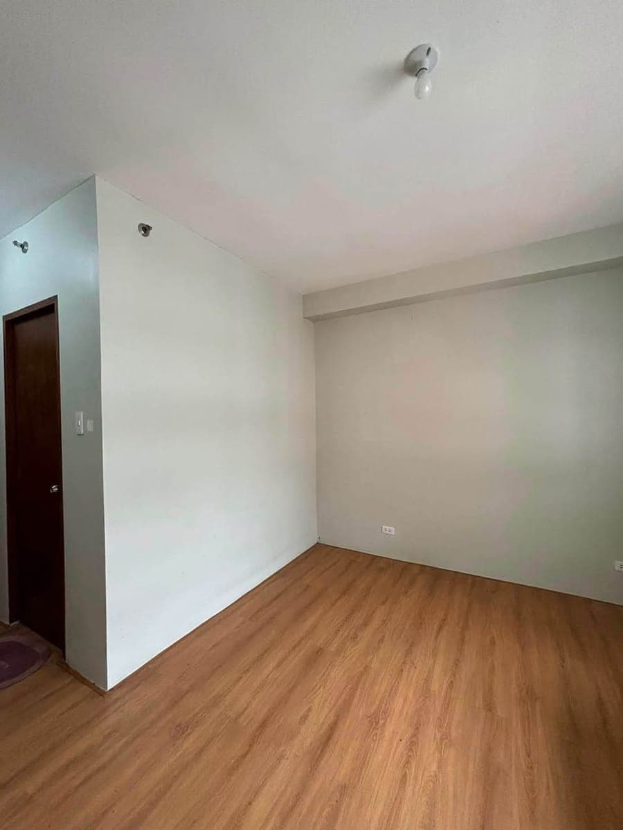 FOR LEASE: Unfurnished Studio in Lahug (Near Cebu IT Park) - photo 2