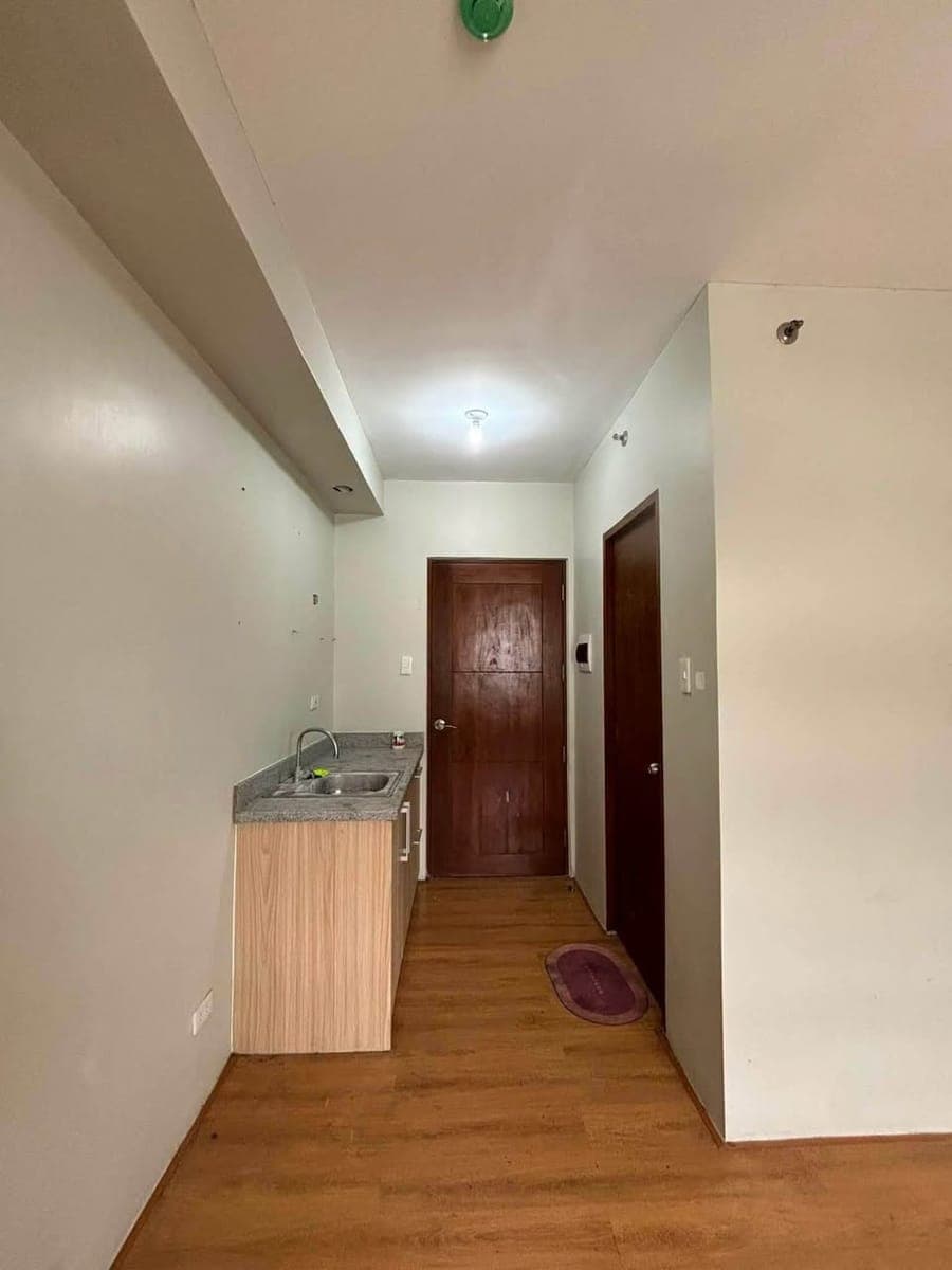 FOR LEASE: Unfurnished Studio in Lahug (Near Cebu IT Park) - photo 3