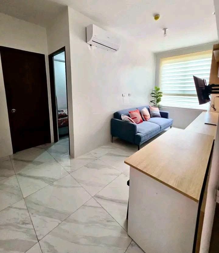 FOR RENT Brandnew 1 Bedroom with Parking at Casa Mira Towers - Guadalupe, V. Rama St., Guadalupe, Cebu City - photo 1