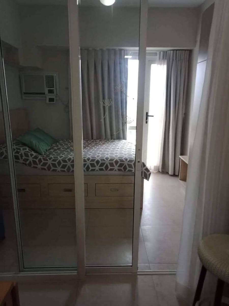 1BR with Balcony FOR RENT‼️ 🏡✨ - photo 3