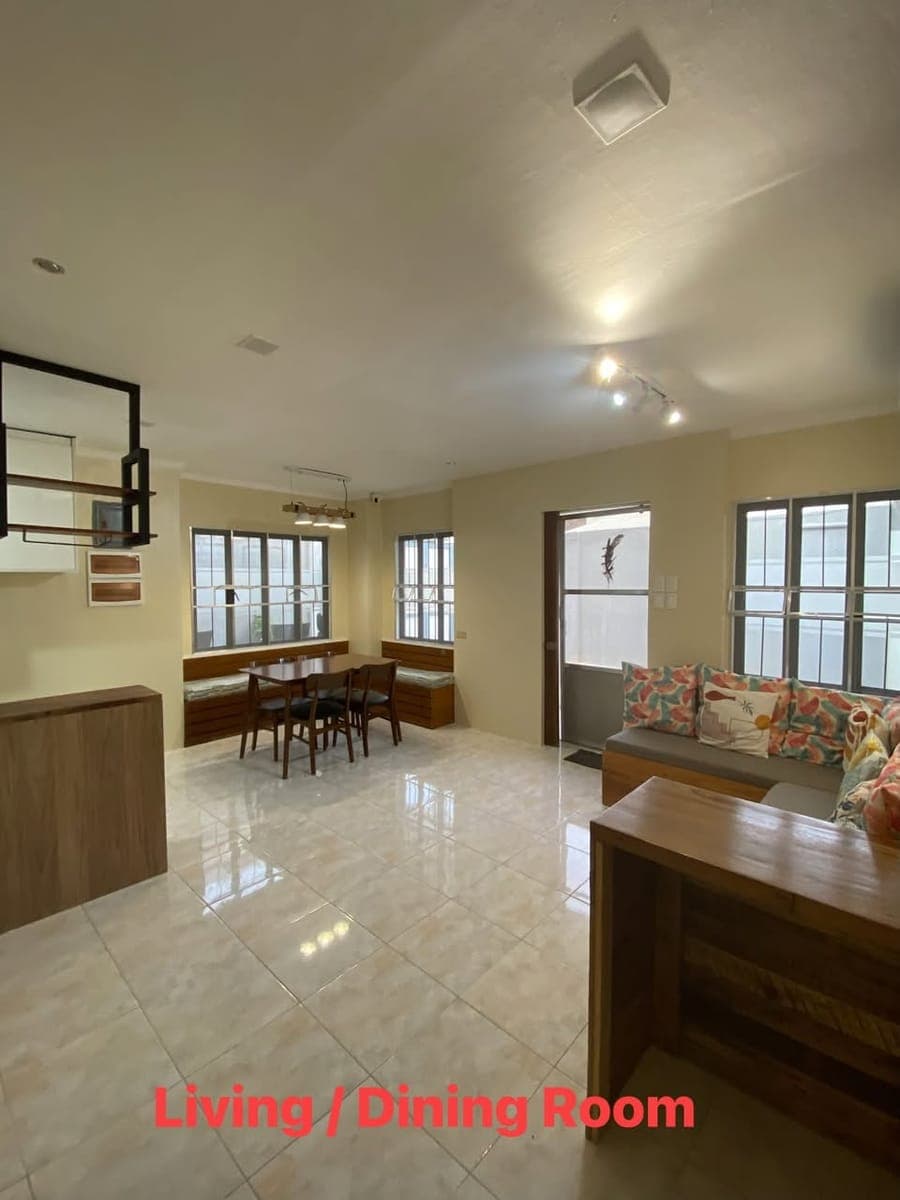 🏡 Newly Renovated House for Rent‼️ - photo 2