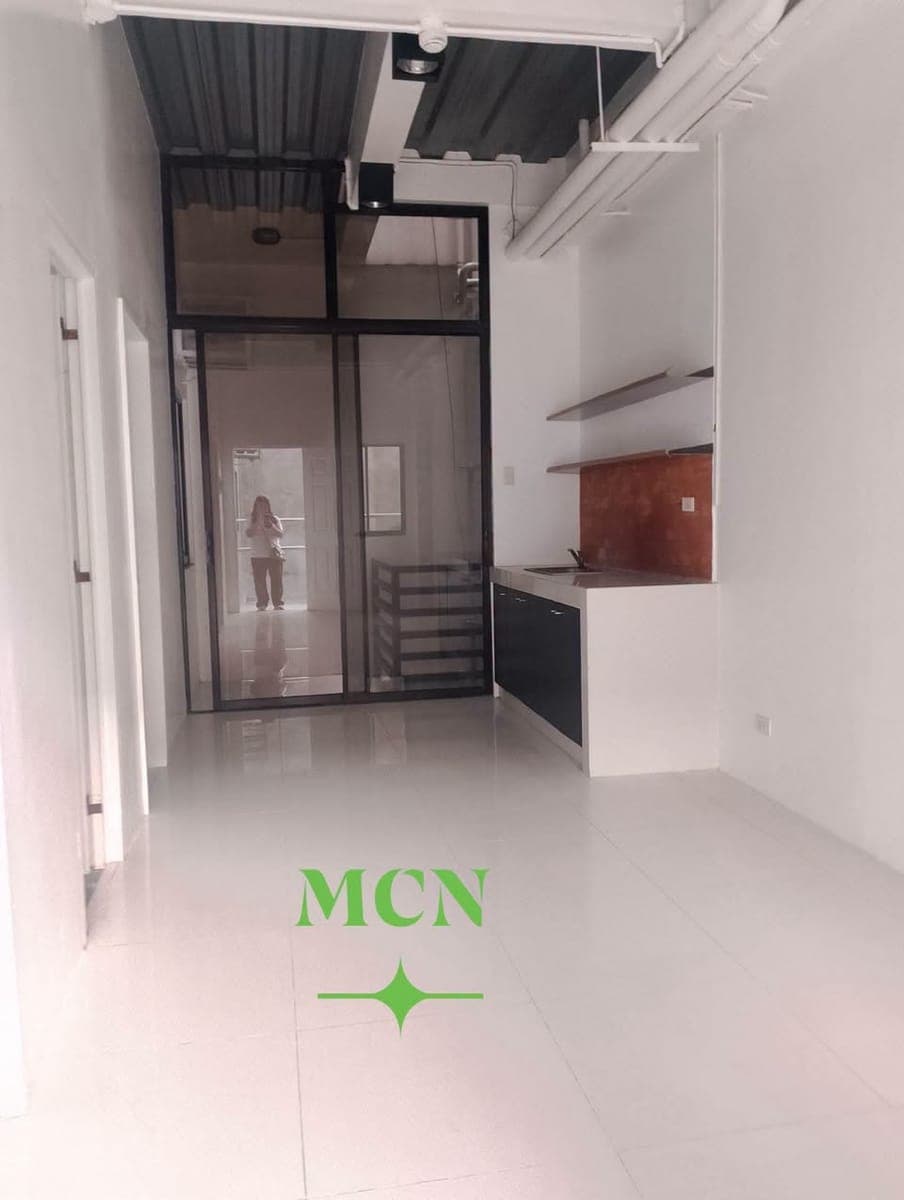 FOR RENT Apartment Unit ! - photo 1