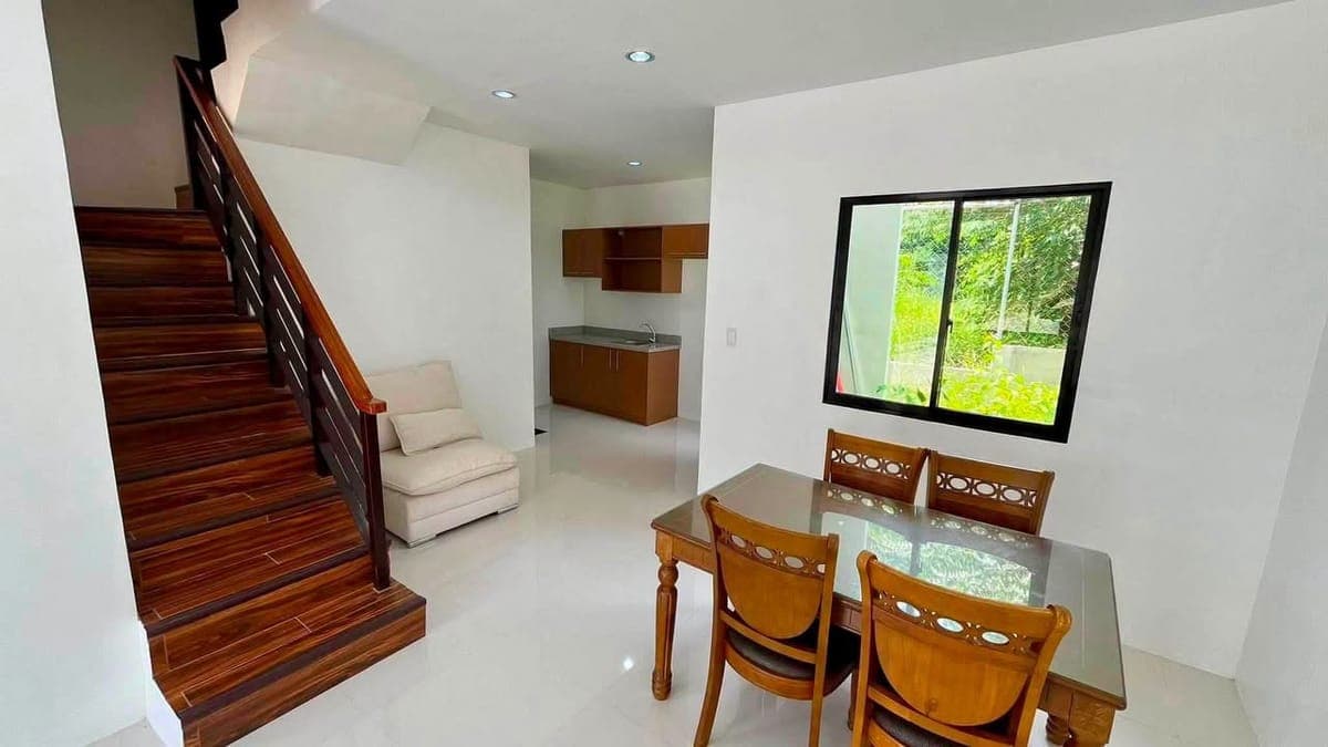 For RENT Semi Furnished Townhouse end unit in Minglanilla Highlands, Tubod Minglanilla, Cebu - photo 5