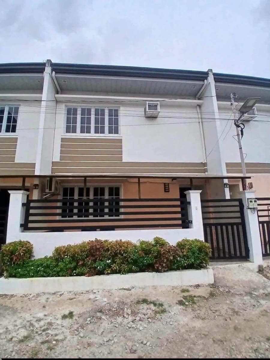 🏡✨ FULLY FURNISHED 2-BEDROOM HOUSE FOR RENT! ✨🏡 - photo 2