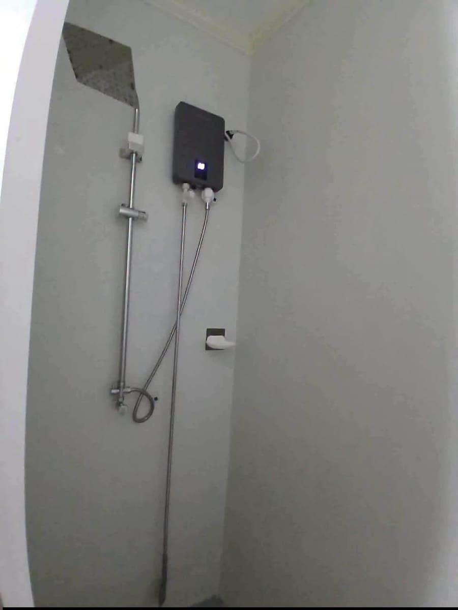 🏡✨ FULLY FURNISHED 2-BEDROOM HOUSE FOR RENT! ✨🏡 - photo 4