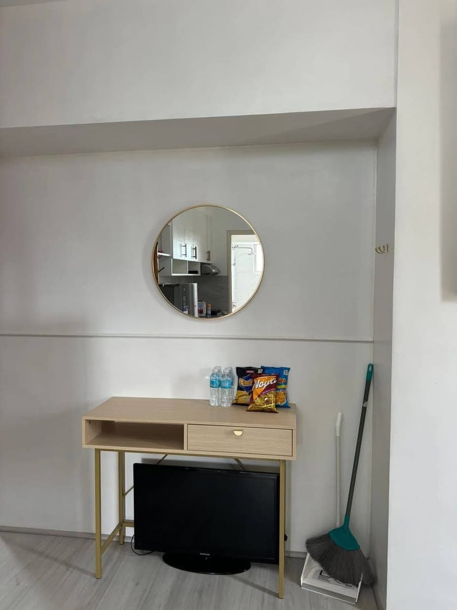 1 Bedroom Condo Unit For Rent - photo 5