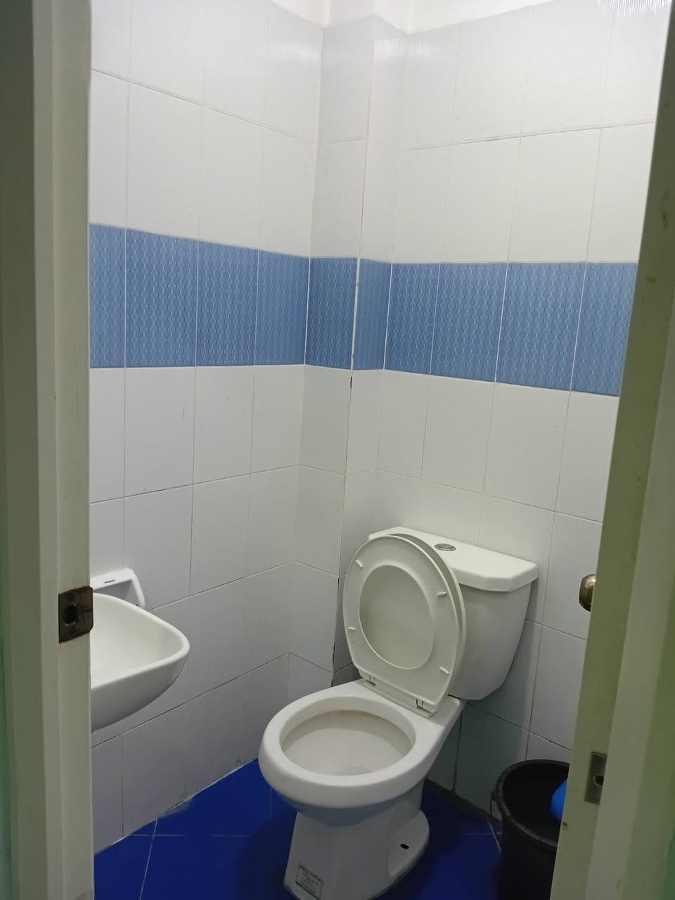 Studio Unit for Rent (with own CR and Sink) - photo 4