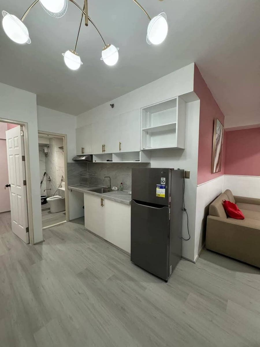 For rent available now - photo 1