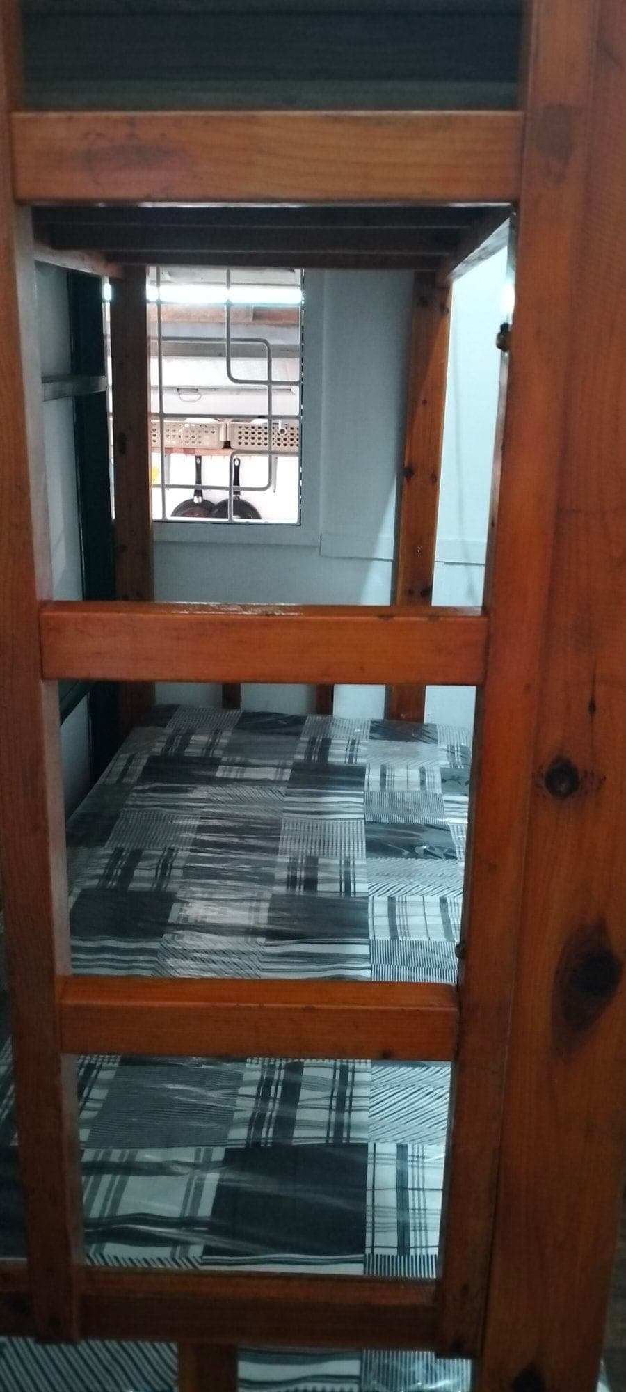 male bedspace available  ,no Depo. 2 month LNG bbyaran  move in n..3k upper bed 3.2k lower..2 LNG sa... - photo 7