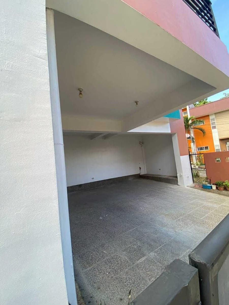 Direct Listing!!! - photo 5