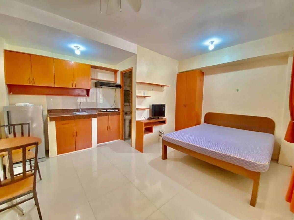 🏠 FOR RENT | SEMI-FURNISHED APARTMENT – BANAWA, CEBU CITY - photo 2
