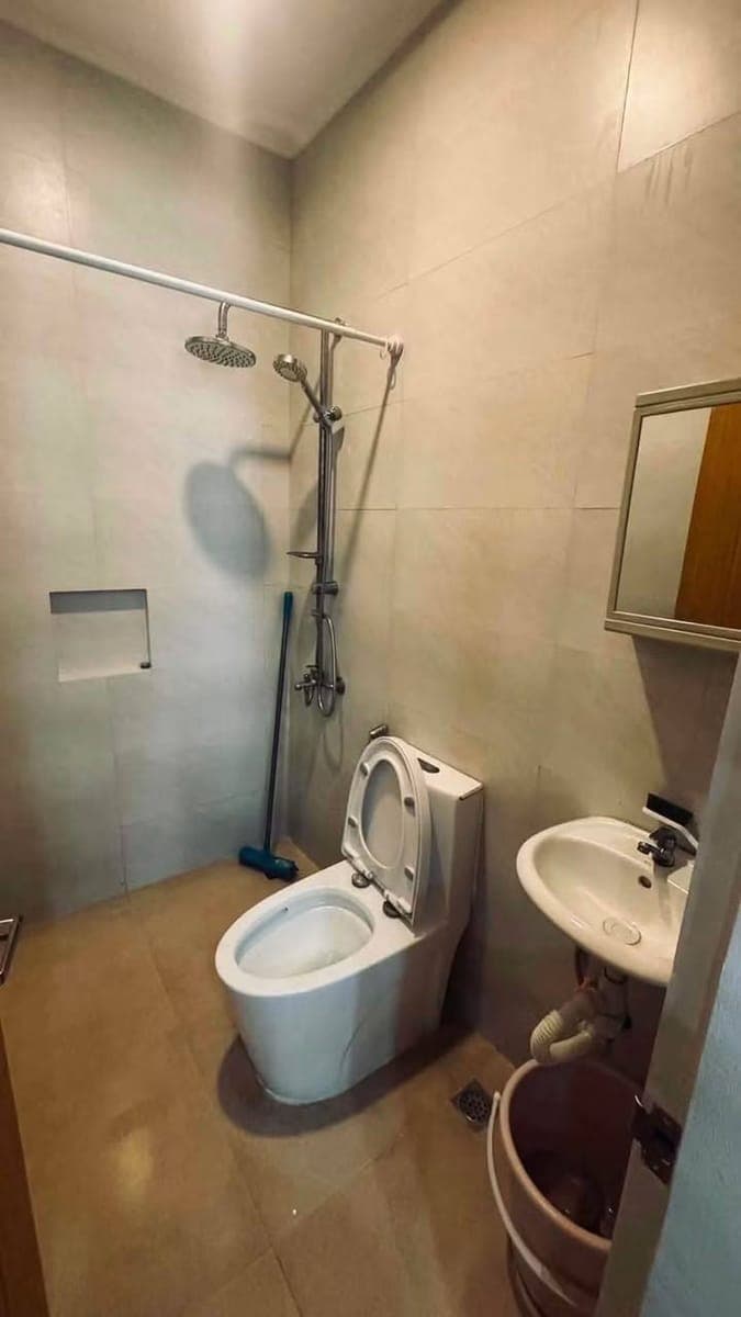 🏡 FOR RENT | SINGLE ATTACHED HOUSE - photo 3