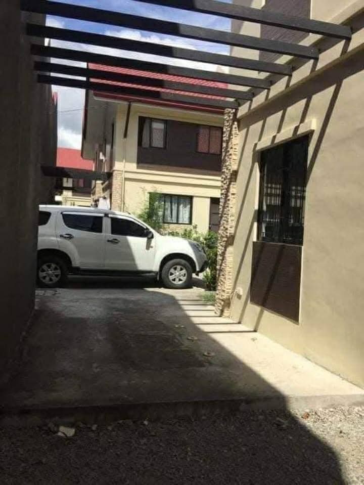 🏡 FOR RENT | SEMI-FURNISHED DUPLEX HOUSE - photo 4