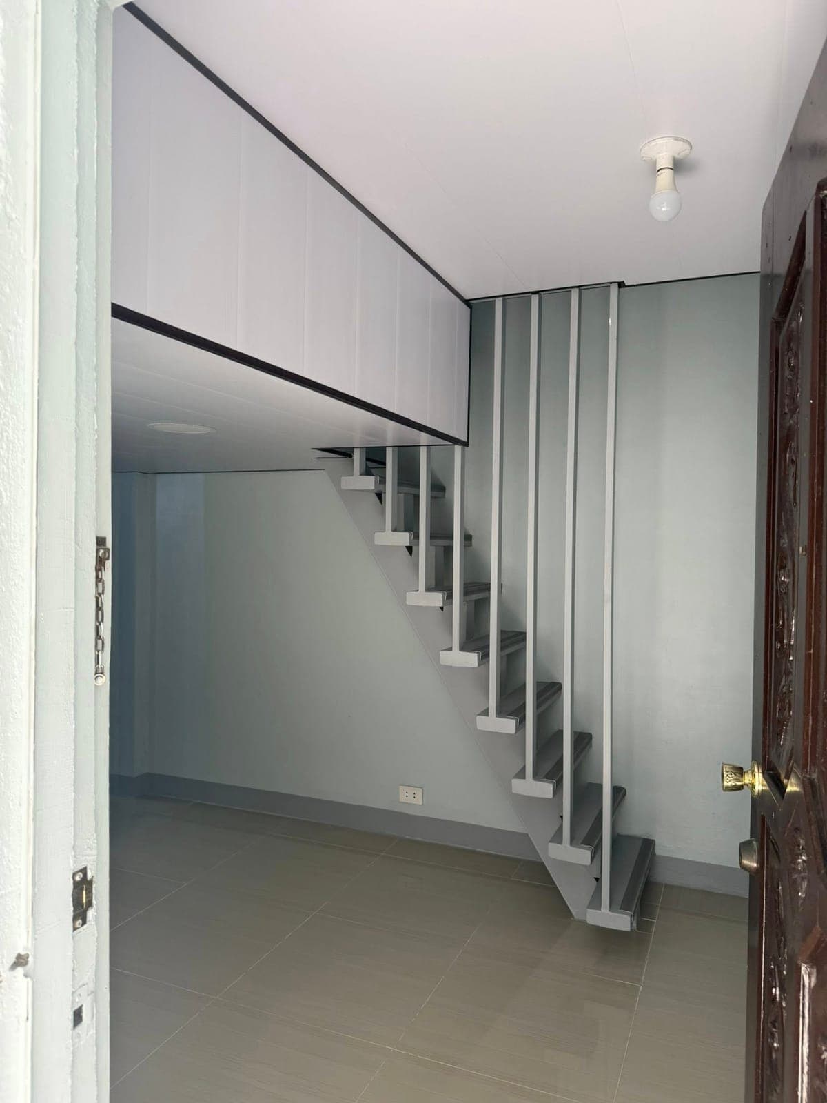 Room for rent: - photo 2