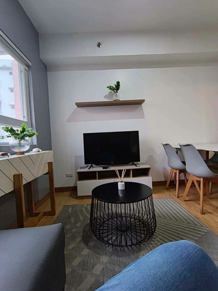 ‼️NEAR IT PARK AND UP CEBU ‼️FULLY FURNISHED WITH BALCONY ‼️ - photo 1