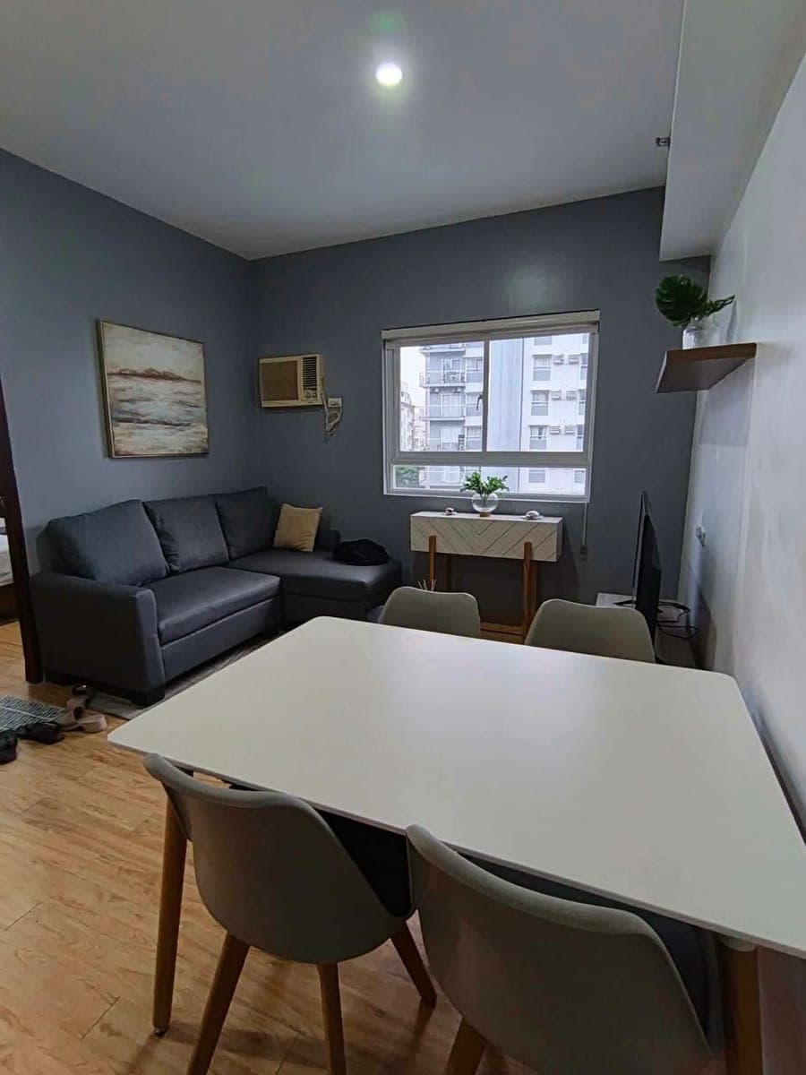 ‼️NEAR IT PARK AND UP CEBU ‼️FULLY FURNISHED WITH BALCONY ‼️ - photo 2