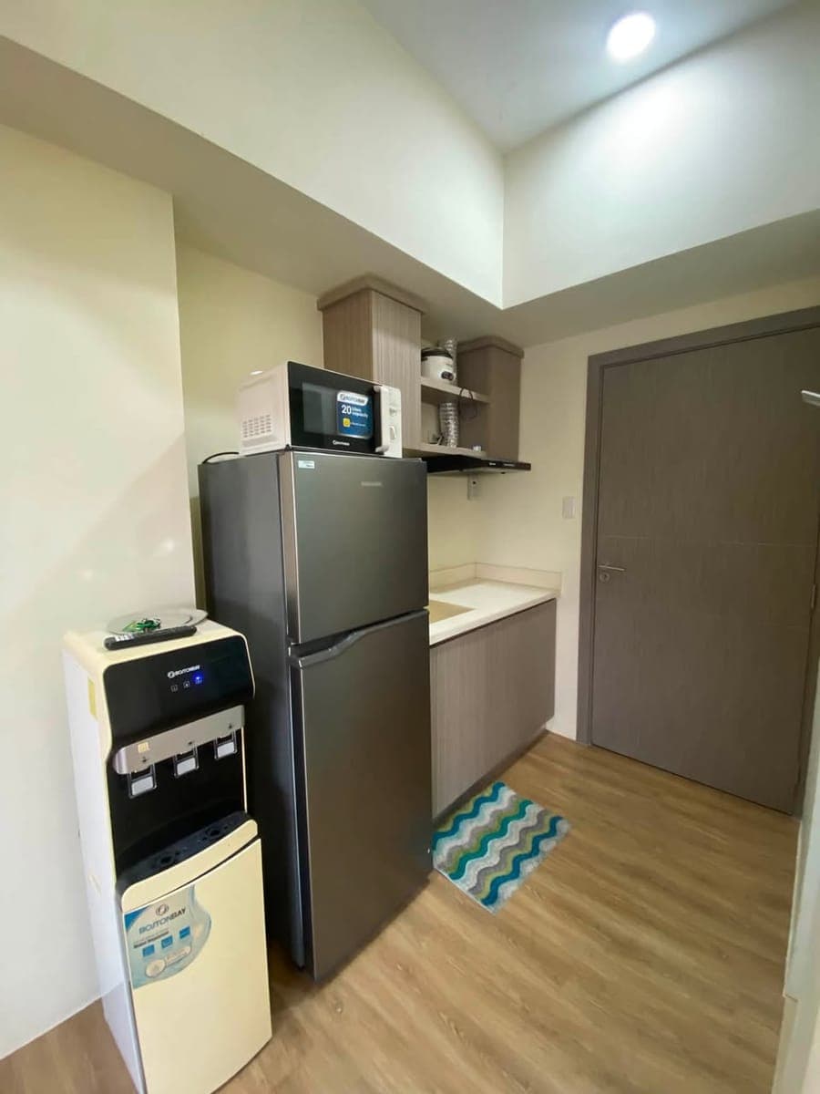 🏡 Studio Unit for Rent with Balcony 🏡 - photo 4