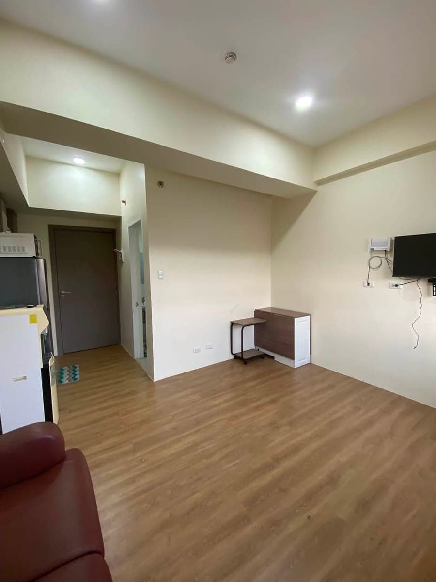 🏡 Studio Unit for Rent with Balcony 🏡 - photo 5