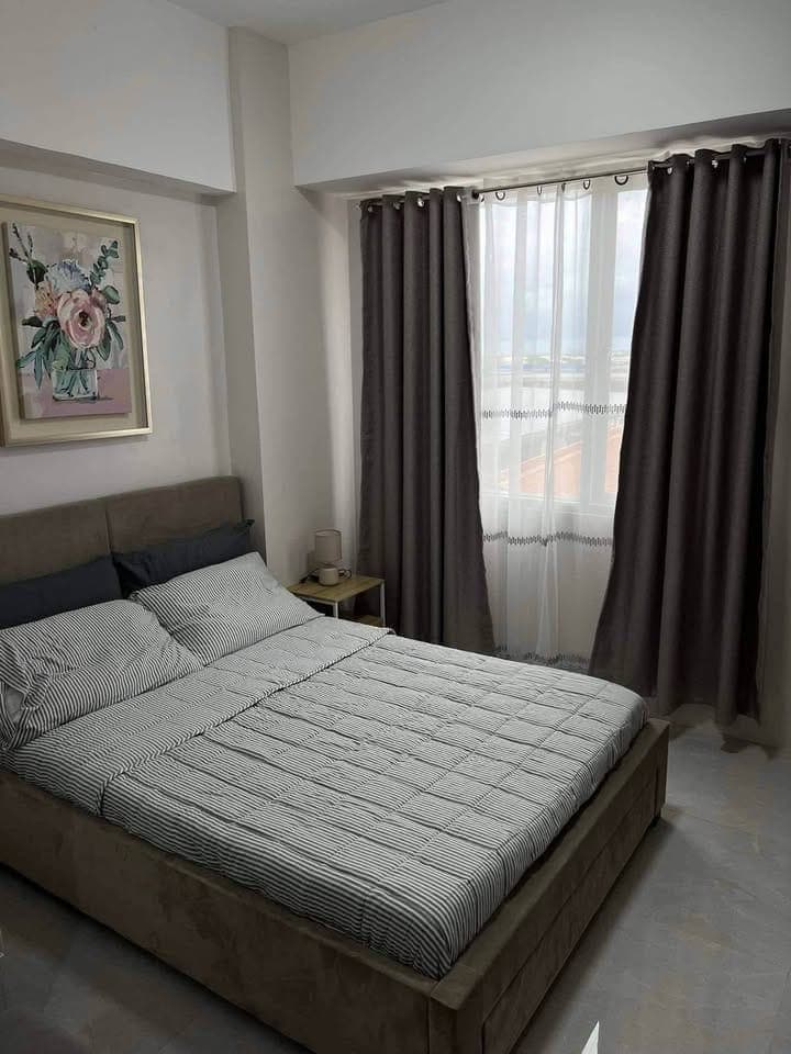 Fully furnished Studio for RENT in Casa Mira Mandaue, Mandaue City - photo 2