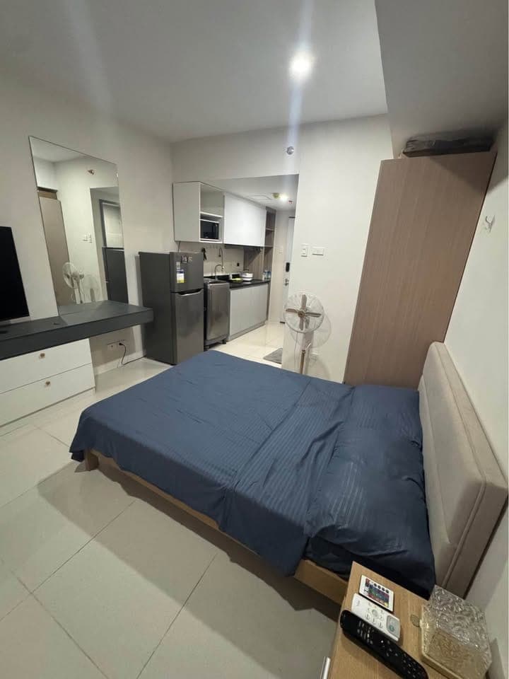 🏙️✨ Furnished Studio for RENT in J Tower Residences, Mandaue City Facing JMALL ✨🏙️ - photo 3
