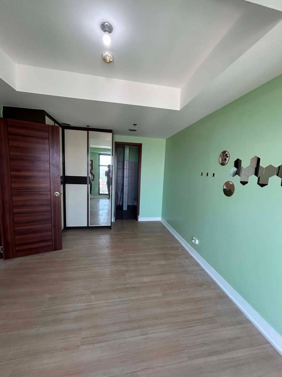 I have available unit in 101 horizon mango Avenue Cebu city suite one bedroom unit affordable price... - photo 1