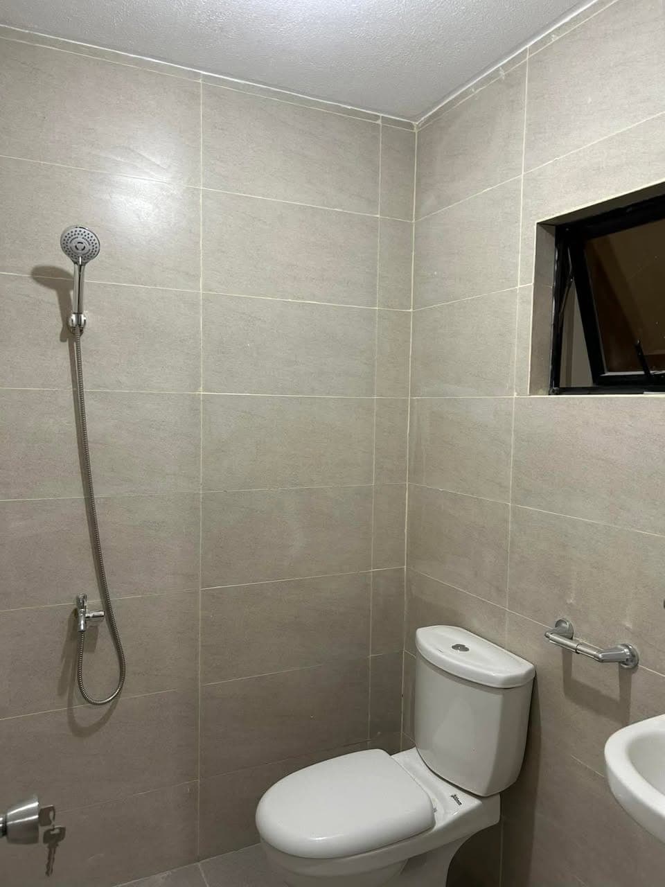 4kSMnorth.P4000 QCApartmentFor.Rent - photo 3