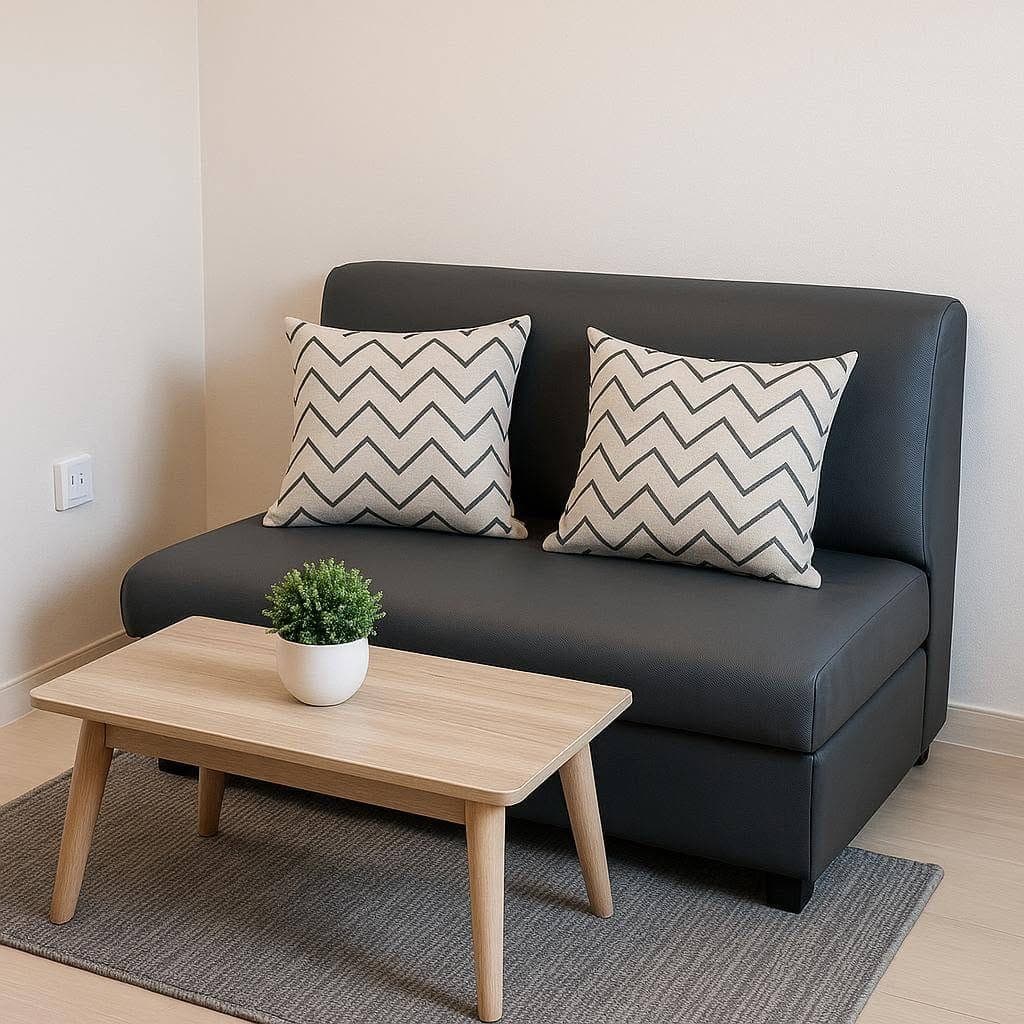 🏡 FOR RENT | SEMI-FURNISHED CONDO IN PRIMEWORLD DISTRICT - photo 3