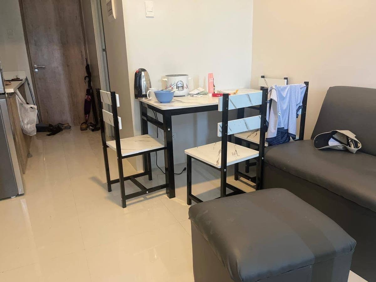 🏡 FOR RENT | SEMI-FURNISHED CONDO IN PRIMEWORLD DISTRICT - photo 5