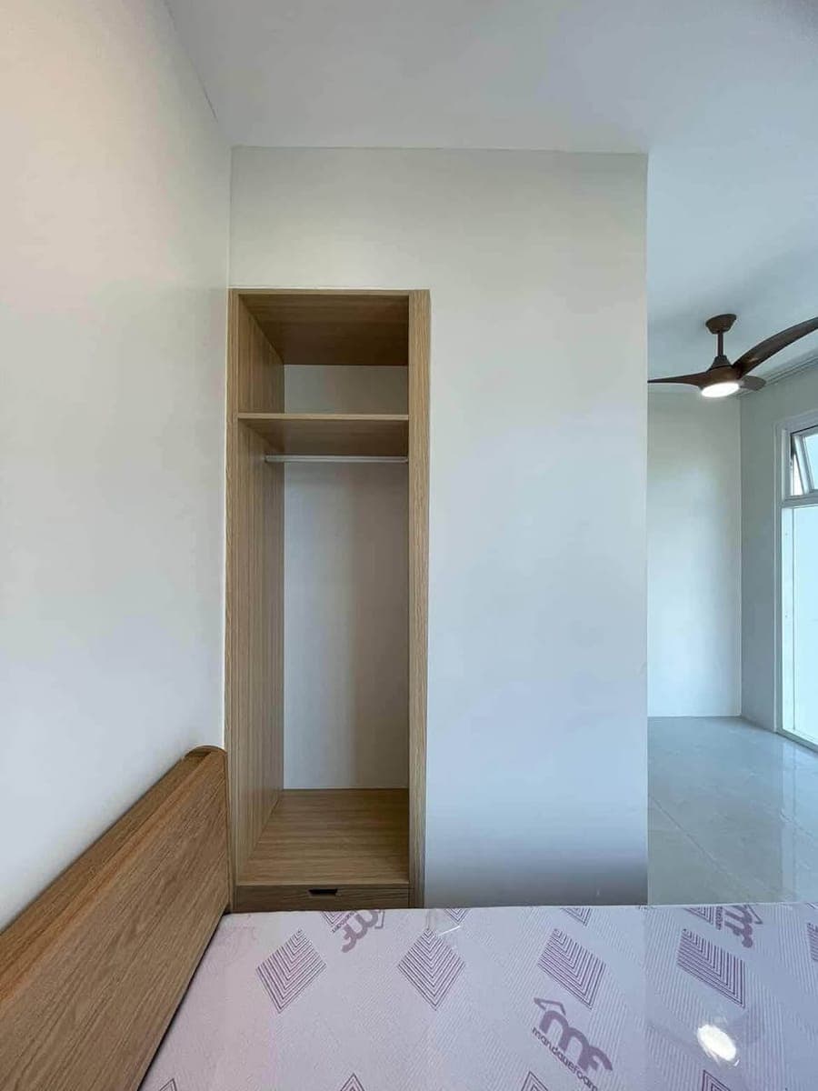 🏡 FOR LONG-TERM RENT — SEMI-FURNISHED CORNER STUDIO UNIT WITH BALCONY - photo 4