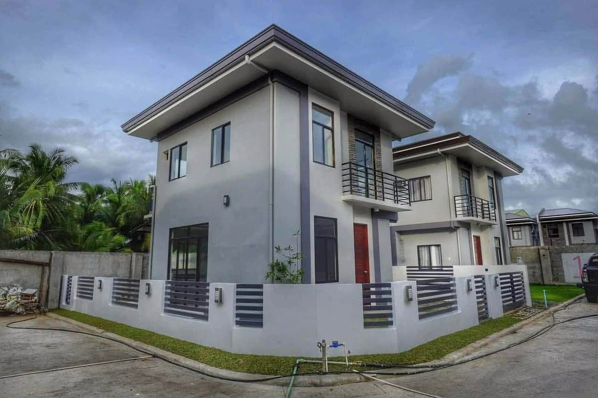 ✨️ HOUSE FOR RENT in Mandaue for 35k/month only 🔥 - photo 1